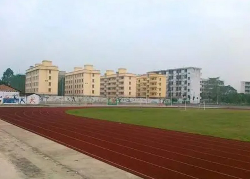 行唐龙州中学怎么样、好不好