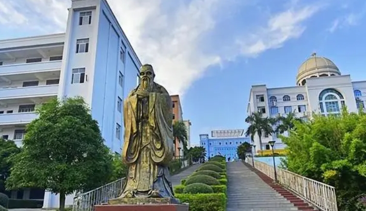 广西2024年初中生可以去读什么铁路学校