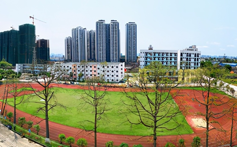 广西2024年铁路学校和职高哪个好