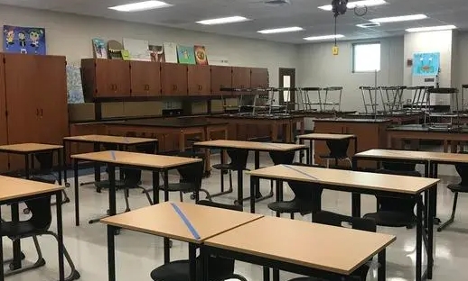 “品味端午  传承文明”我们的节日——南昌现代交通学校学生志愿者与社区居民欢乐包粽子