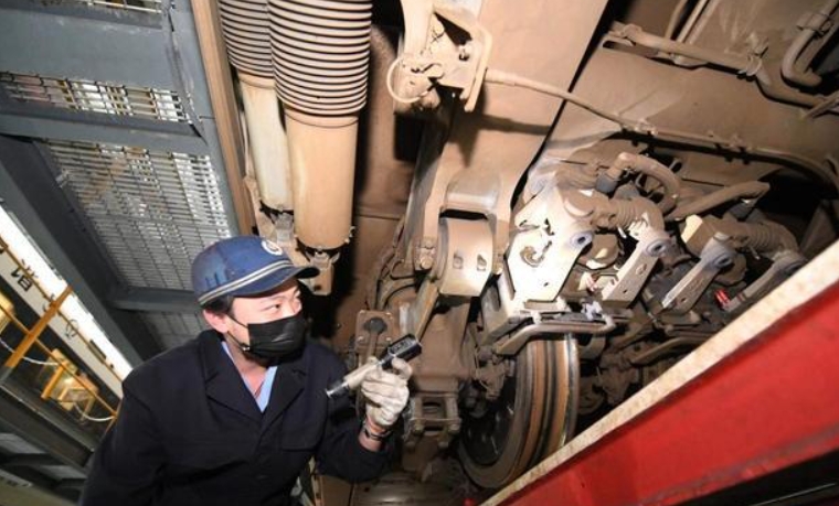 山西2025年男生可以读铁路学校吗