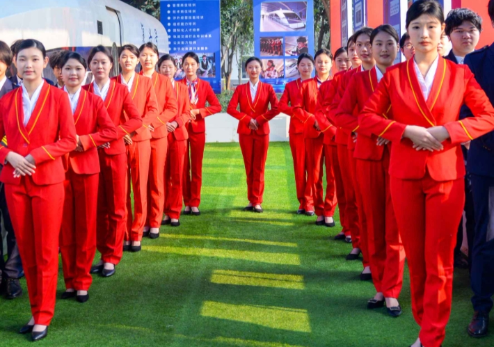 山西2025年铁路学校有女生吗