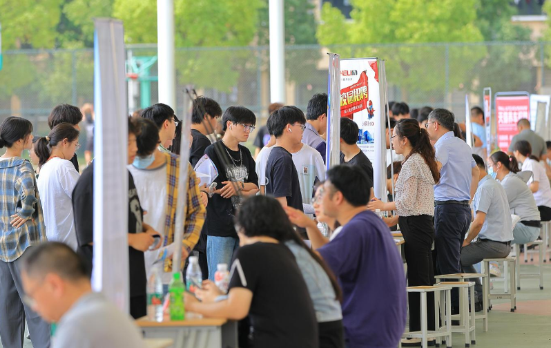江苏2025年读铁路学校有什么好处