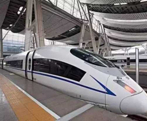 贵州2025年男生上铁路学校学什么专业好