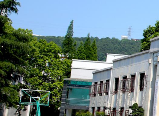 重庆2025年什么铁路学校有前途