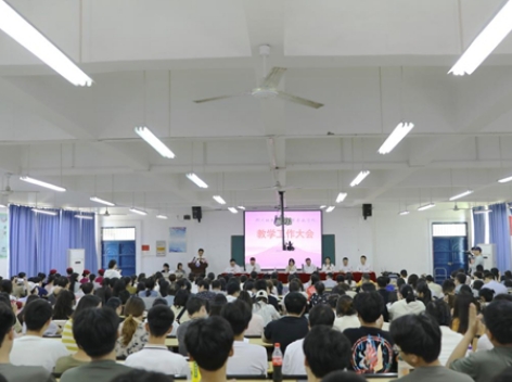 贵州2025年读铁路学校需要什么