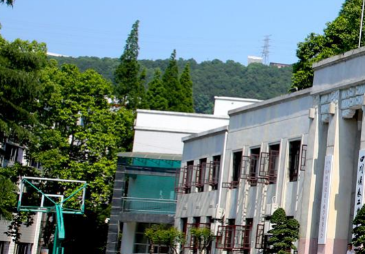 重庆2025年铁路学校招生有哪些要求