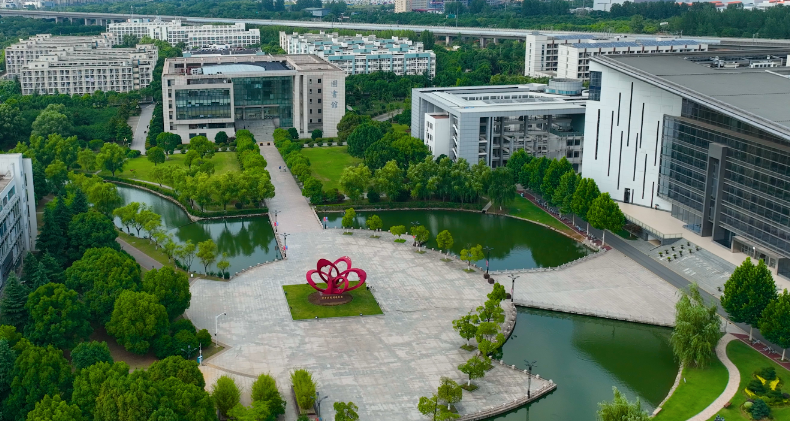 江苏2025年学铁路学校哪个学校好