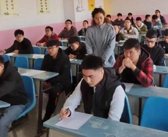 贵州2025年铁路学校有男生吗