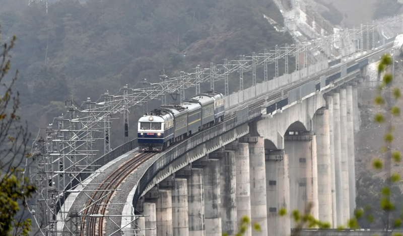 湖北2025年读铁路学校有哪些专业