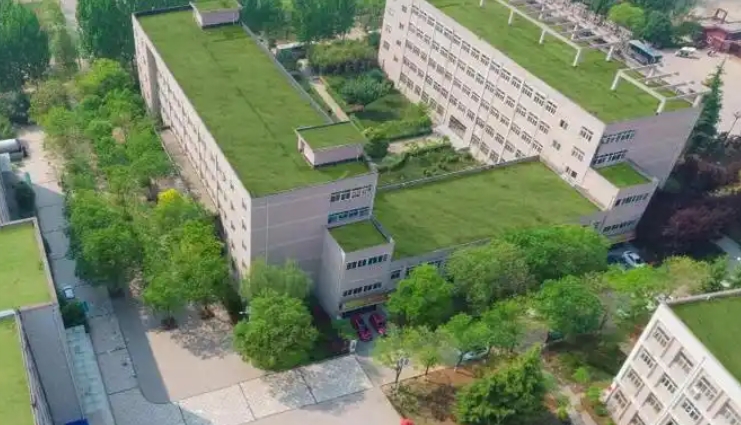 陕西2025年读铁路学校多少钱