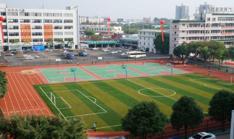 广西2025年读铁路学校能考大学吗