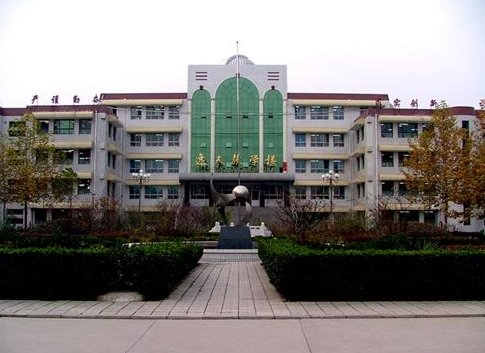 蠡县育才高级中学地址，乘车路线