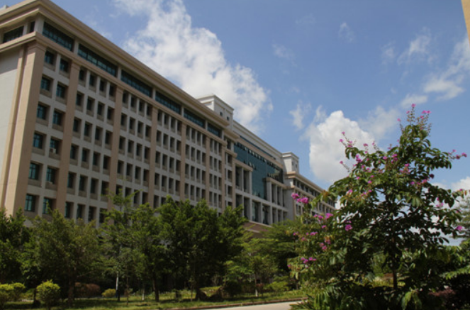 广西2025年没有毕业证可以读铁路学校吗