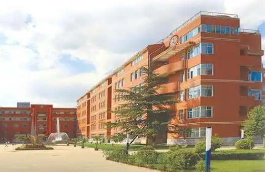 张家口市第四中学招生简章2025年