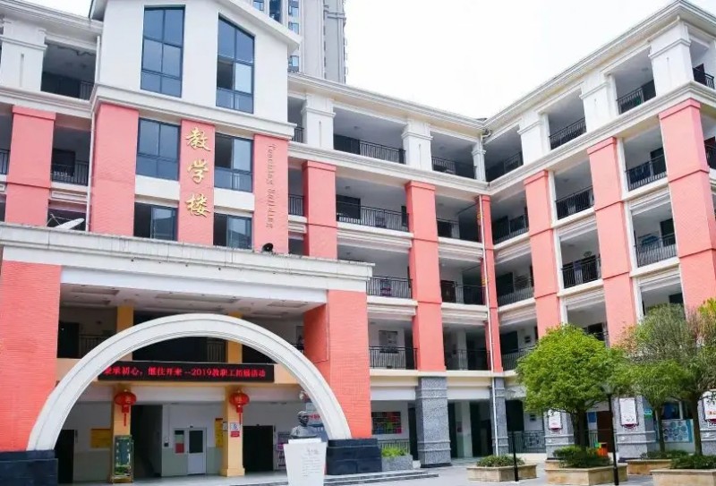 百悦成龙学校招生简章2025年
