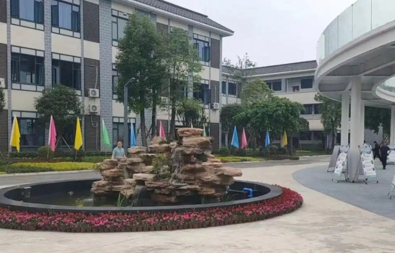 成都天翼高级中学招生简章2025年