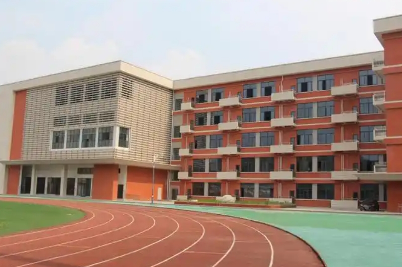 金堂中学招生简章2025年