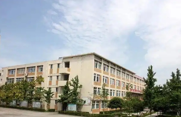大邑县实验中学招生简章2025年