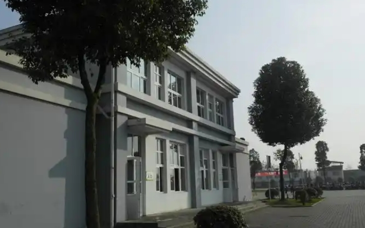 都江堰市天马镇中学怎么样、好不好