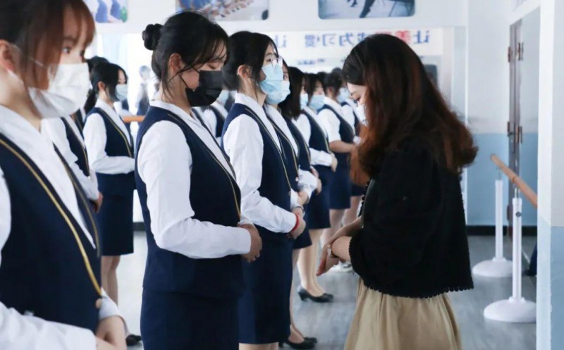 甘肃2025年女生学铁路学校有前途吗